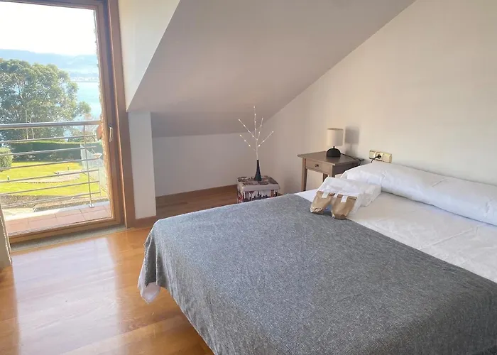 En Zona De Playa By Rsh * Combarro